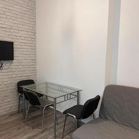 Apartahotel Golebia-plus 3*