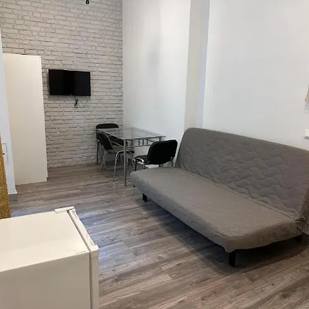 Golebia-plus Apart-hotel 3*